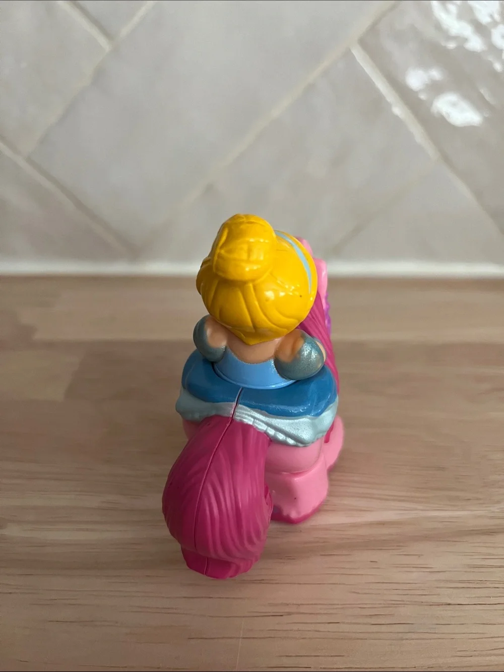 Fisher price Klip Klop Princess Cinderella Pink Horse Pony. RARE!